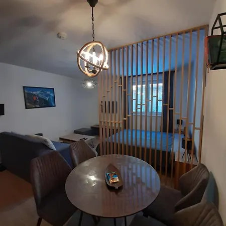 Twin Mountain كوباونيك